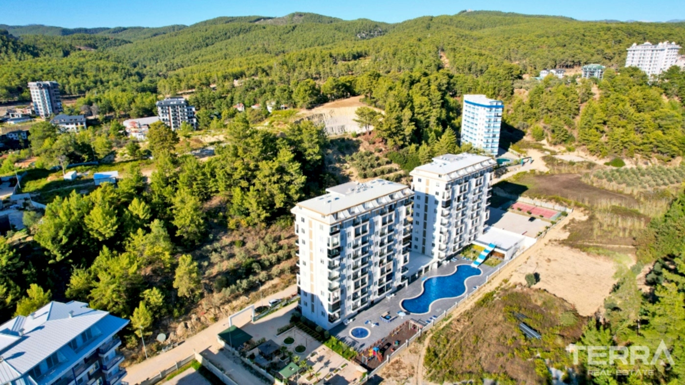 Furnished Flat Surrounded by Pine Forest Offer Luxury Living in Alanya - 101644