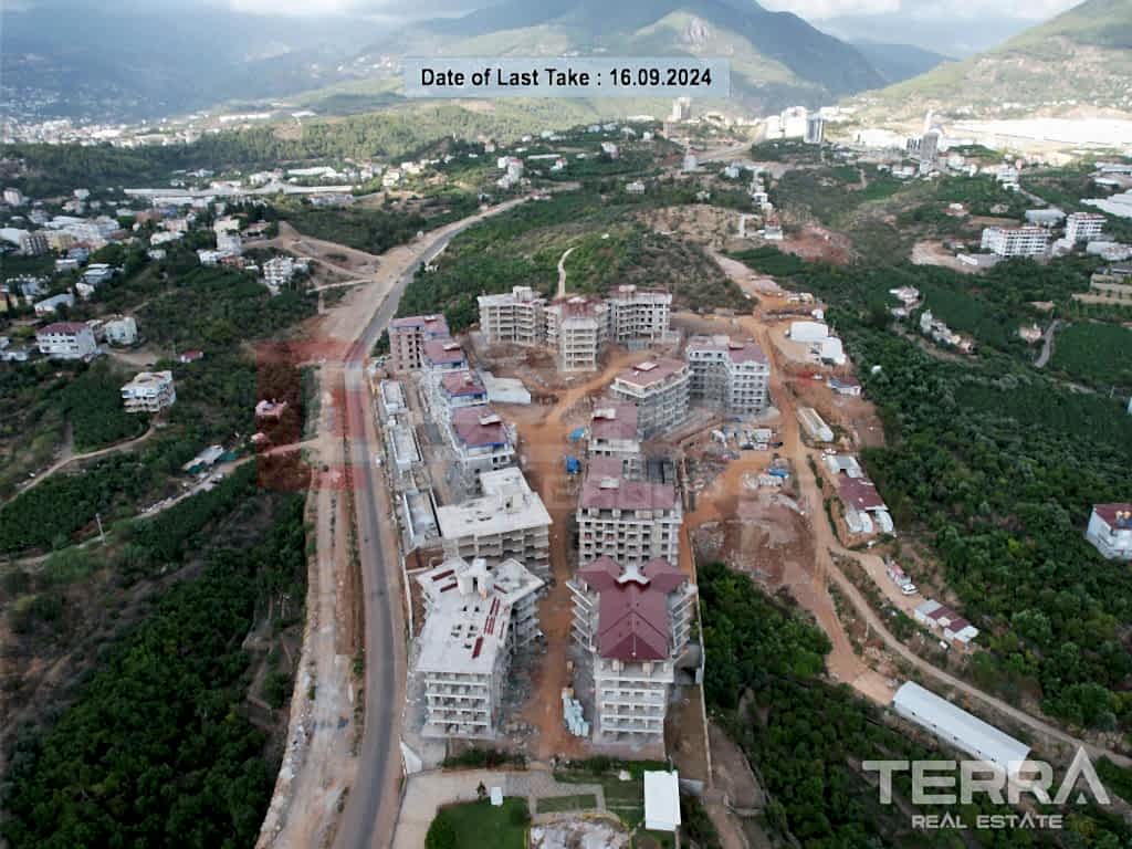 Exclusive Complex Near the Beach in Alanya with Swim Up Apartments - 101314