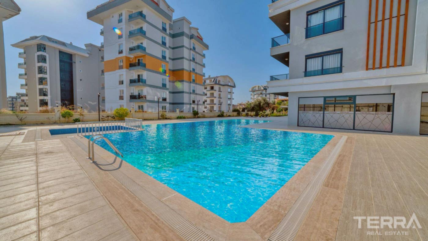 Furnished Apartment within a Comfortable Complex in Alanya, Avsallar - 94381