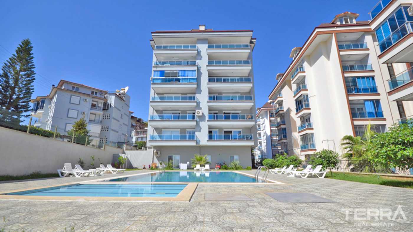 Fully Furnished Resale Alanya Apartment with Stunning Sea View - 84577