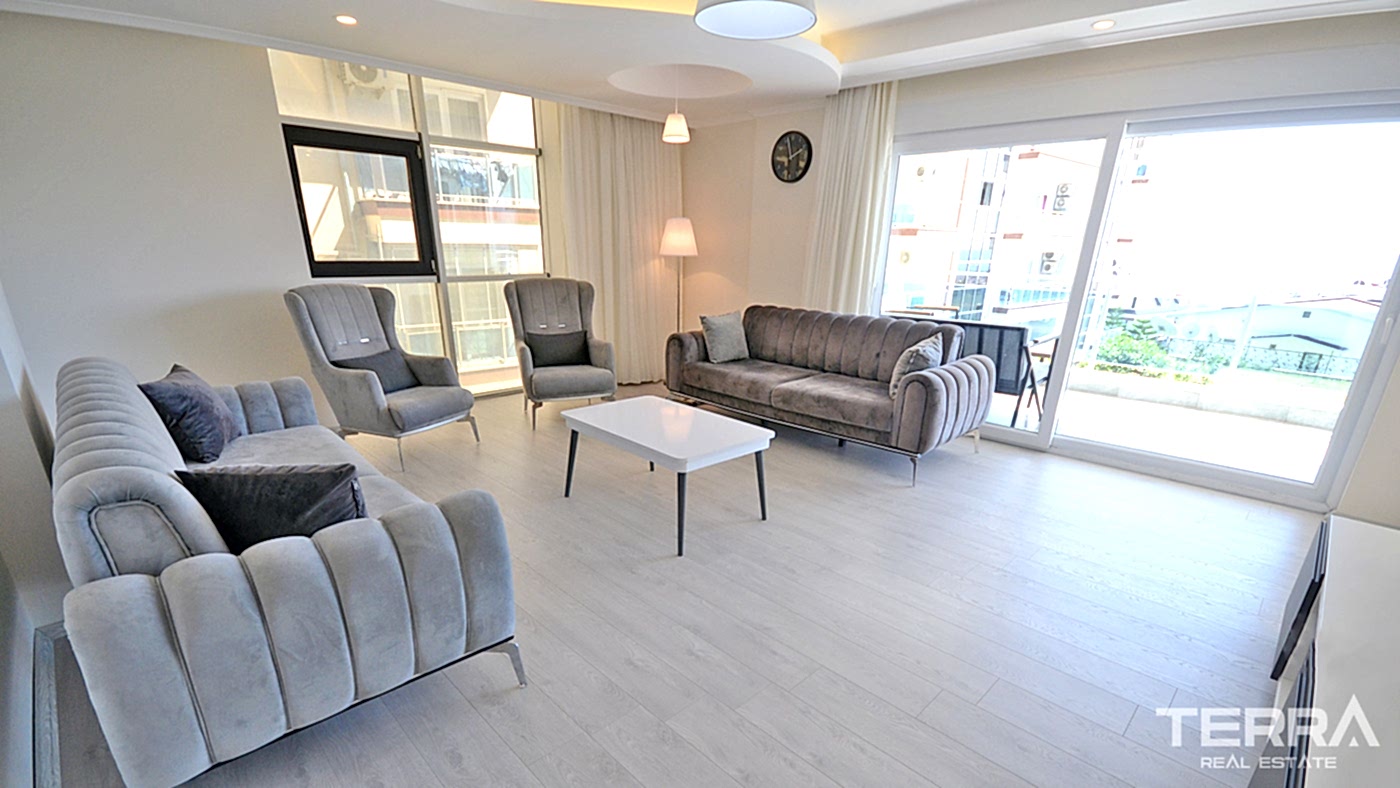 Fully Furnished Resale Alanya Apartment with Stunning Sea View - 84588