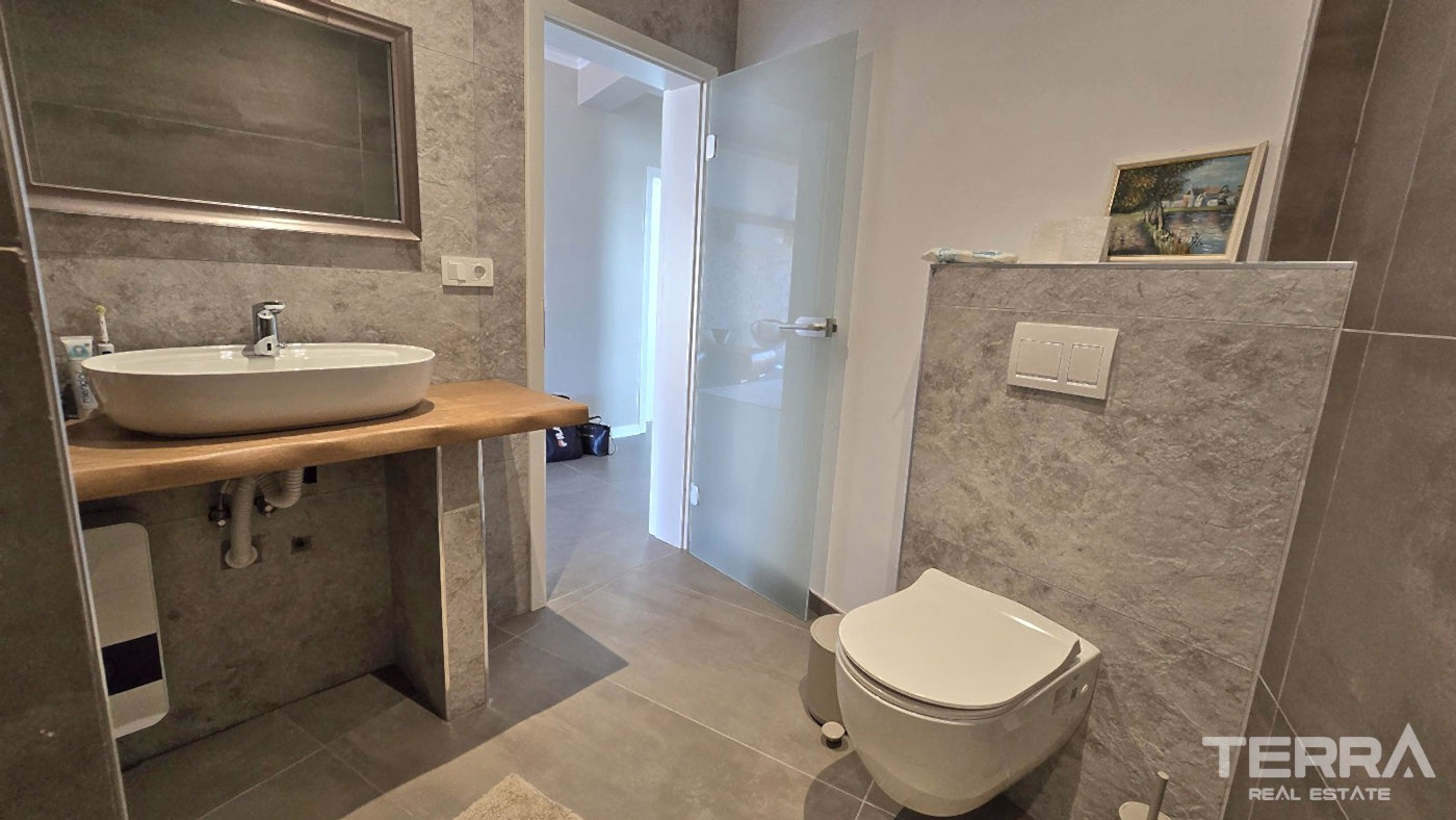 Three Resale Apartments in a Single Complex in a Tranquil Area of Oba - 109014