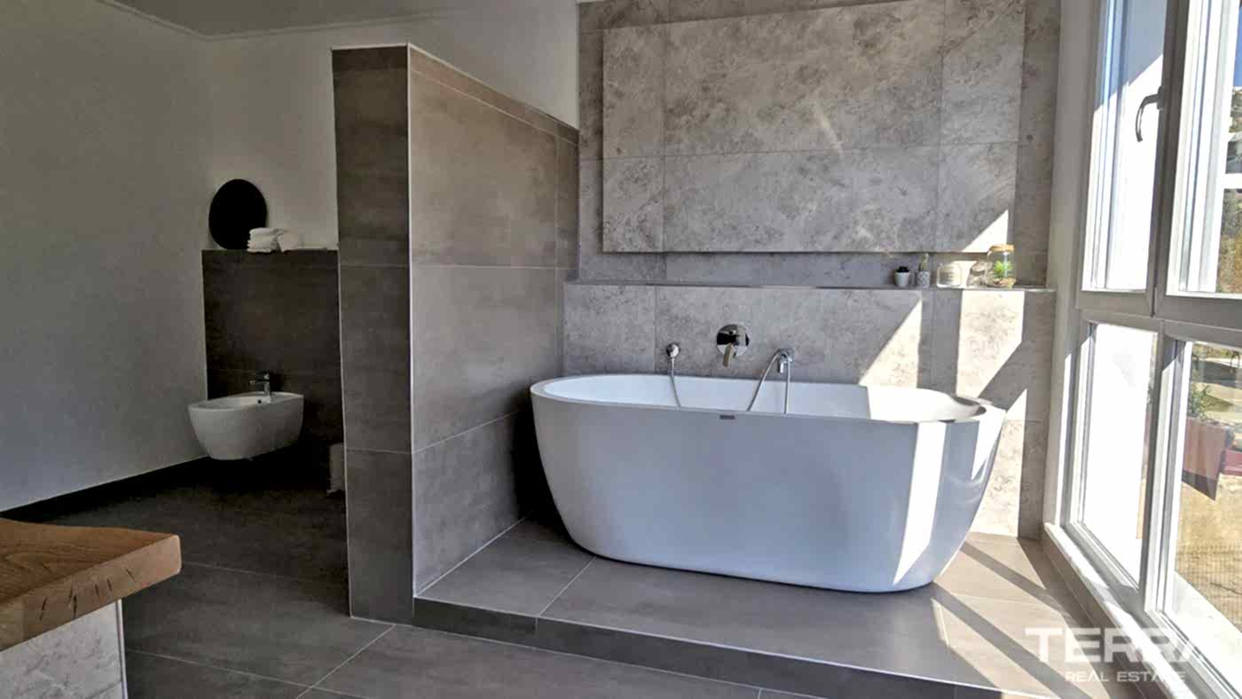 Three Resale Apartments in a Single Complex in a Tranquil Area of Oba - 109016