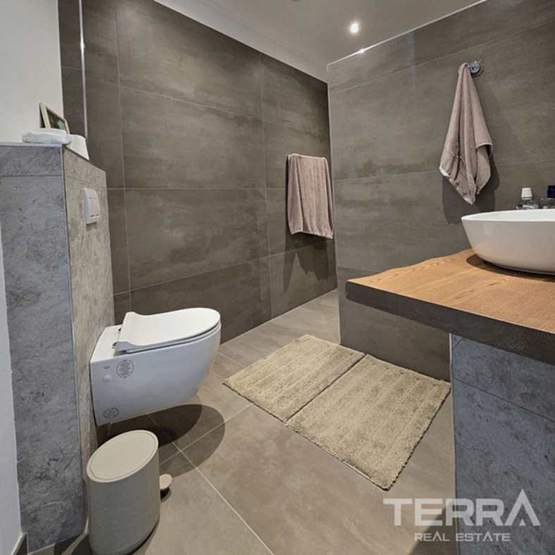 Three Resale Apartments in a Single Complex in a Tranquil Area of Oba - 109021