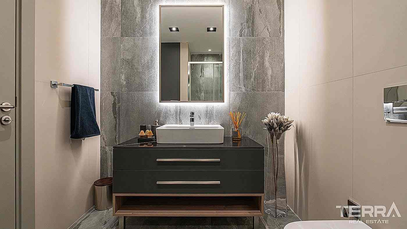 Exclusive Sea View Apartments for Sale in Istanbul, Kartal, Turkey - 102331