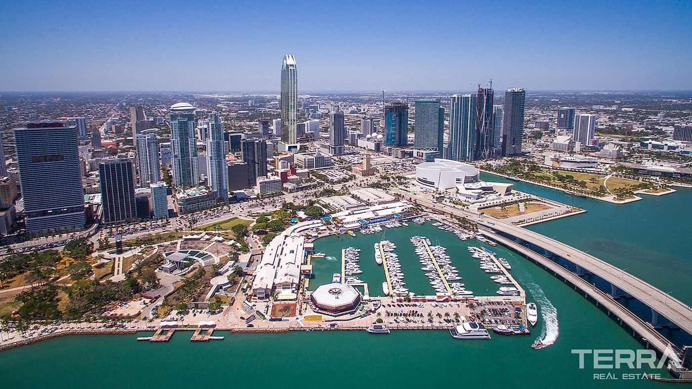 Okan Tower – Apartments for Sale in Miami, Florida, USA - 103689