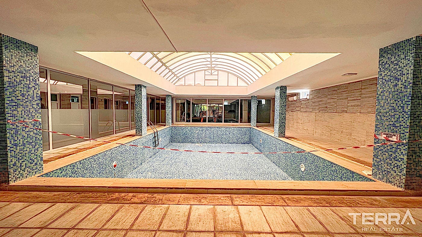 Apartment for Sale in Oba Crown Resort 1, Alanya, Turkey - 109566