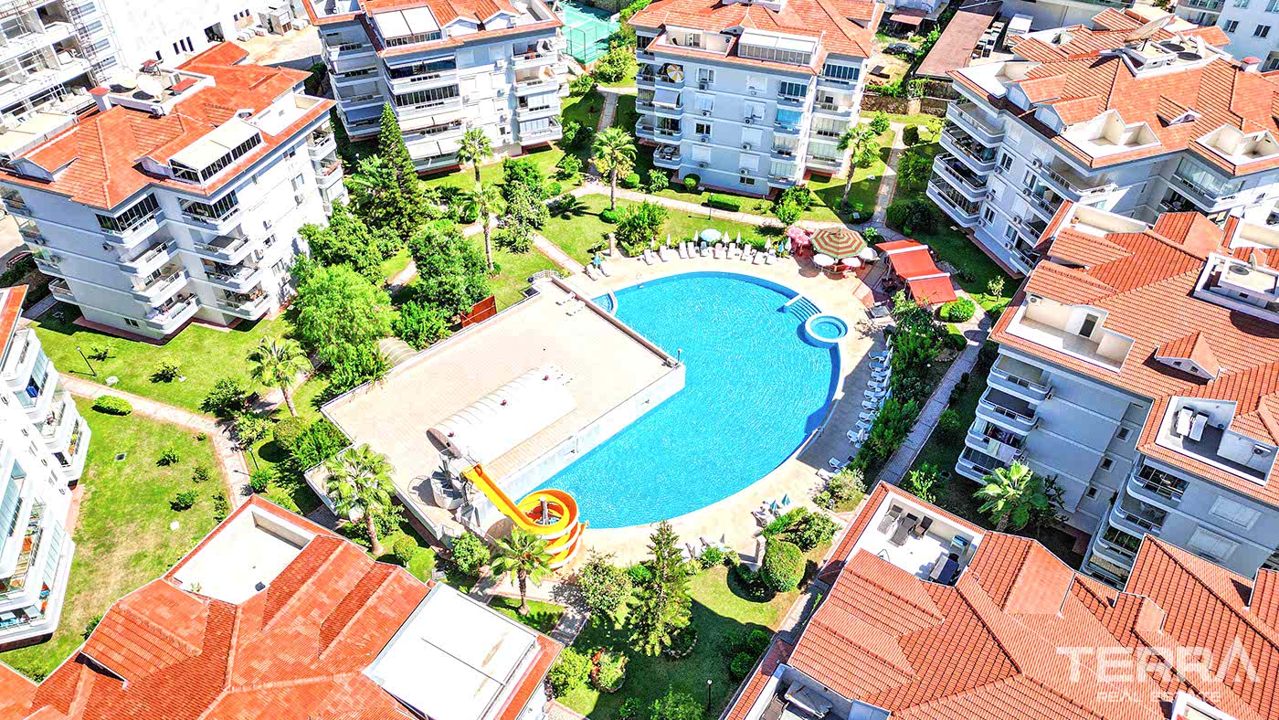 Apartment for Sale in Oba Crown Resort 1, Alanya, Turkey - 109570