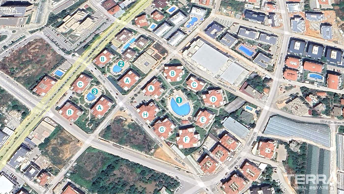 Apartment for Sale in Oba Crown Resort 1, Alanya, Turkey - 109578