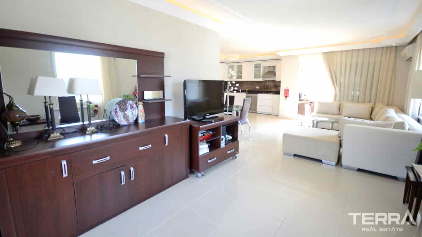 Apartment for Sale in Oba Crown Resort 1, Alanya, Turkey - 109583
