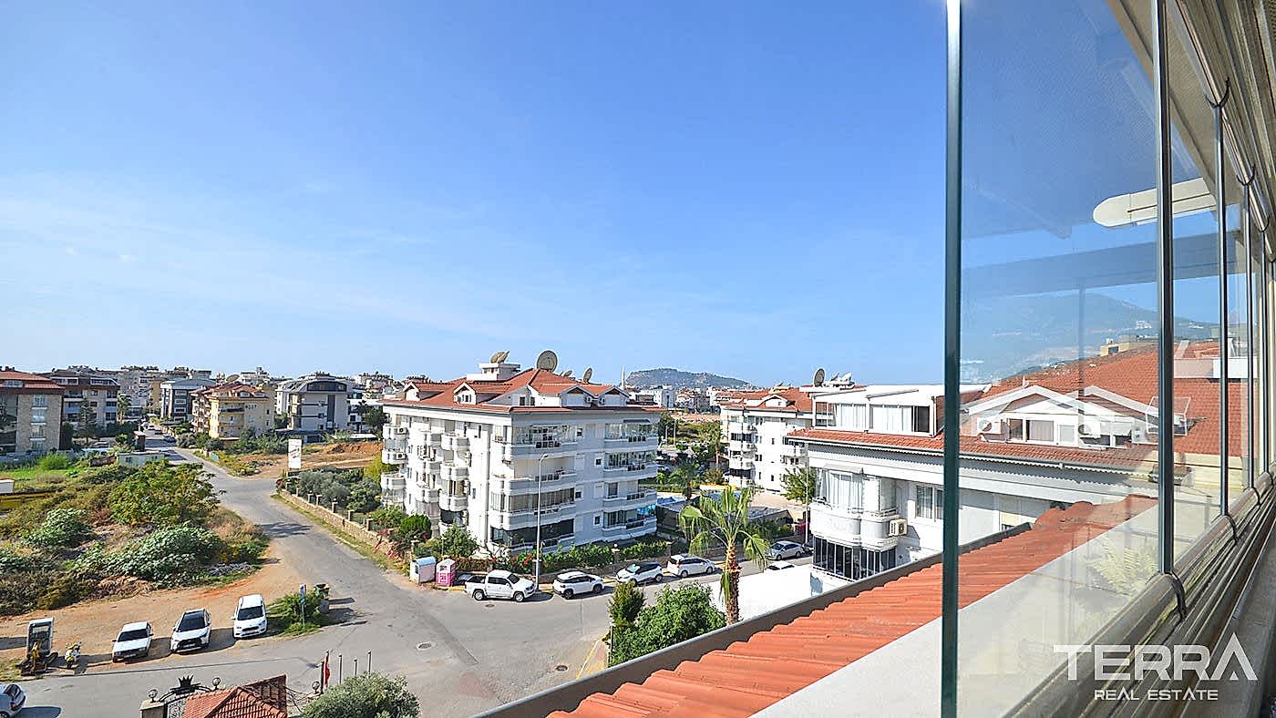 Apartment for Sale in Oba Crown Resort 1, Alanya, Turkey - 109603
