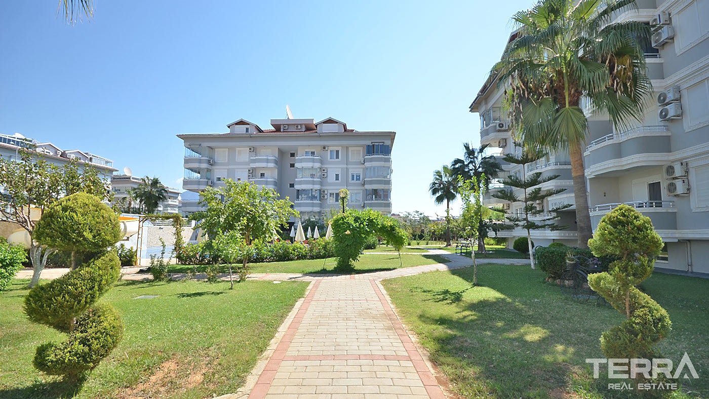 Apartment for Sale in Oba Crown Resort 3, Alanya, Turkey - 109629
