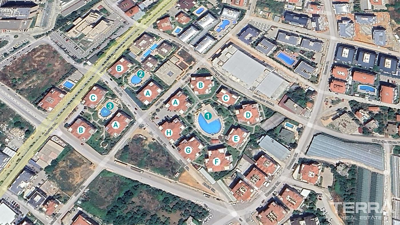 Apartment for Sale in Oba Crown Resort 3, Alanya, Turkey - 109633