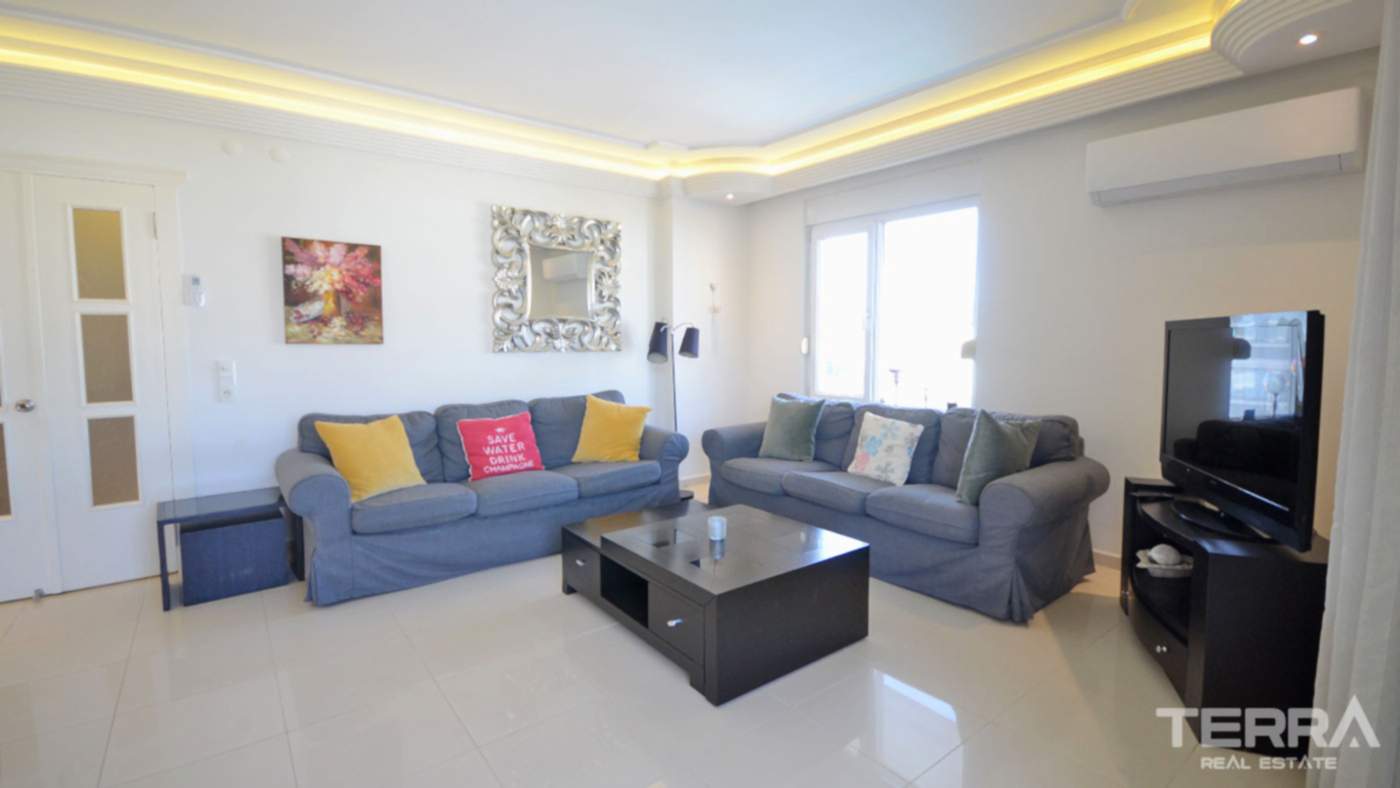 Apartment for Sale in Oba Crown Resort 3, Alanya, Turkey - 109636