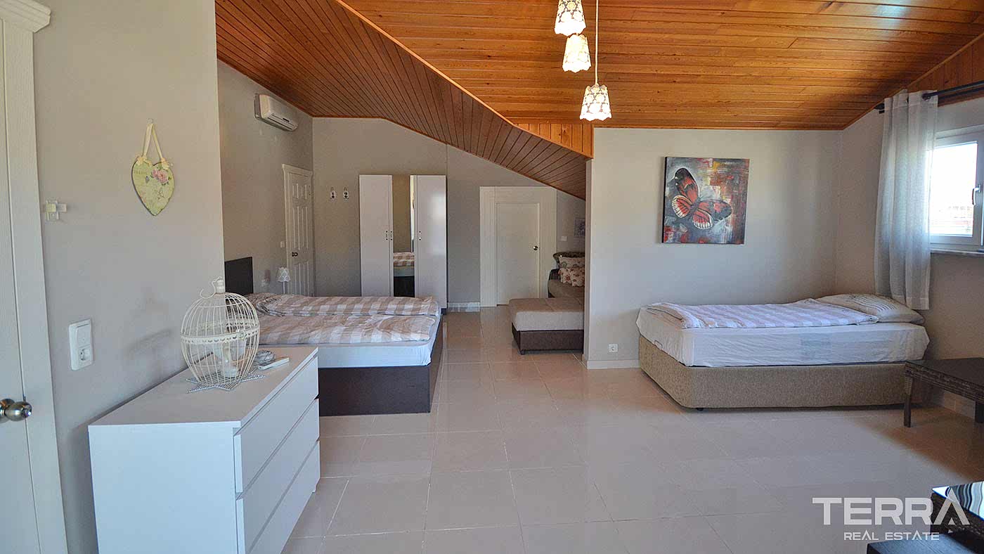 Apartment for Sale in Oba Crown Resort 3, Alanya, Turkey - 109649