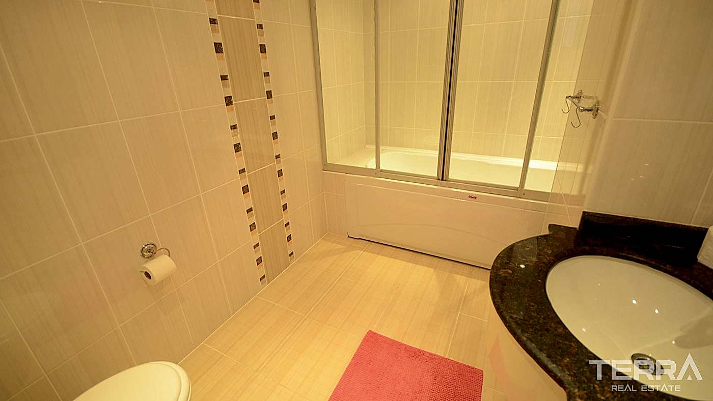 Apartment for Sale in Oba Crown Resort 3, Alanya, Turkey - 109653