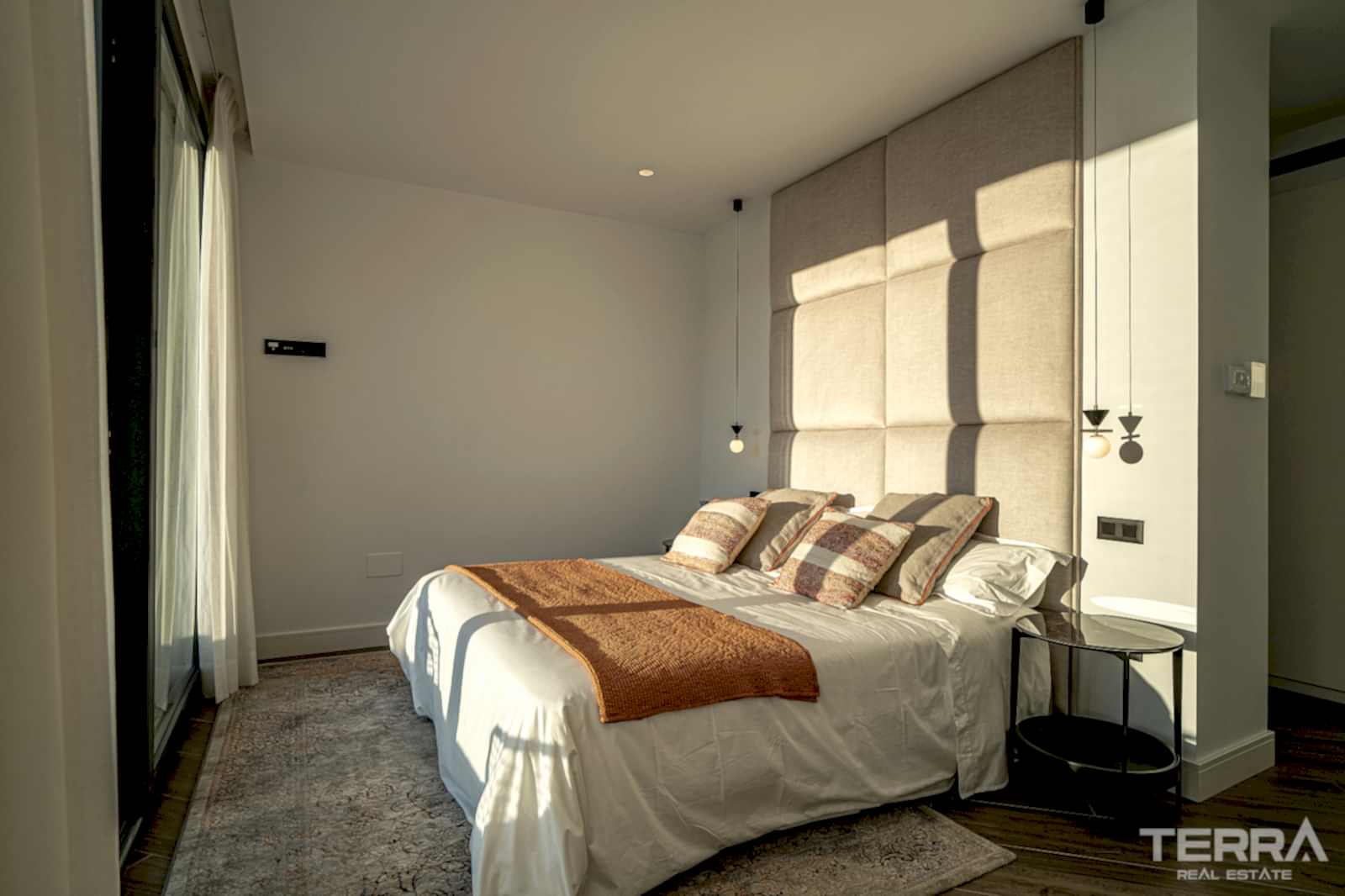 Golf Villas for Sale with Private Pool in Málaga, Mijas - 112365