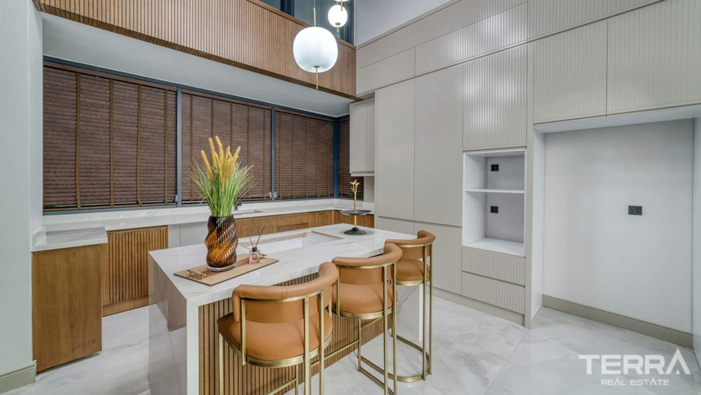 Sea View Villa for Sale in Tepe, Alanya, Turkey - 113000