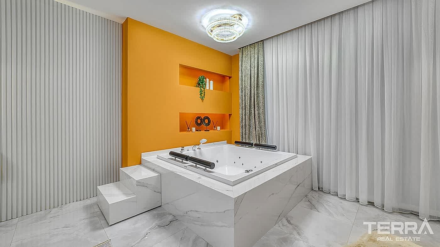 Sea View Villa for Sale in Tepe, Alanya, Turkey - 113017