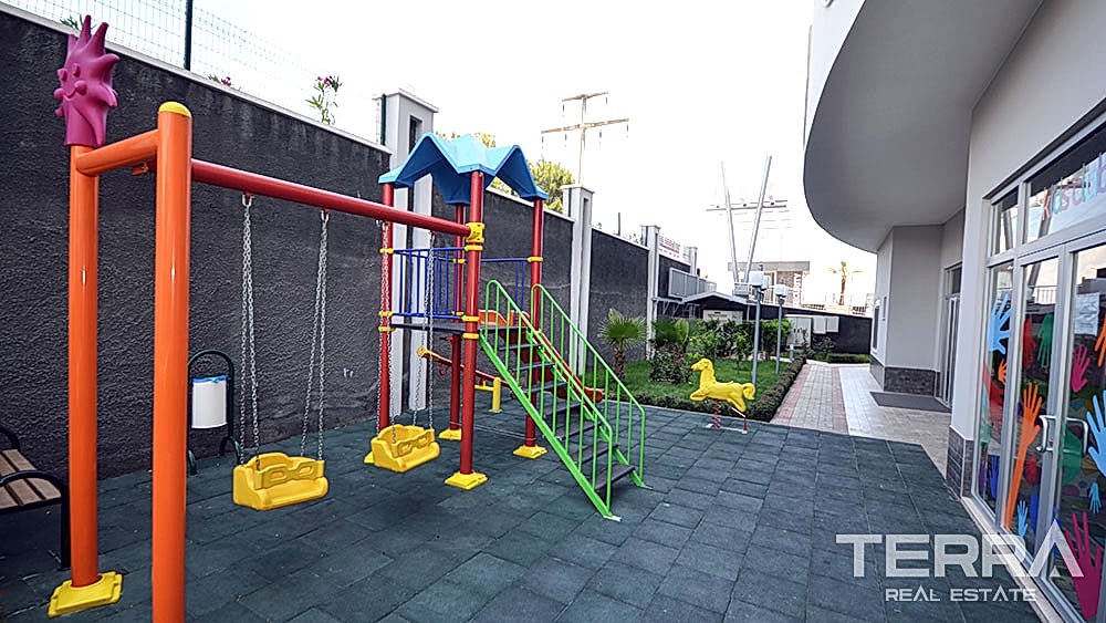 Sea View Apartment for Sale in Emerald Towers, Avsallar, Alanya - 113138