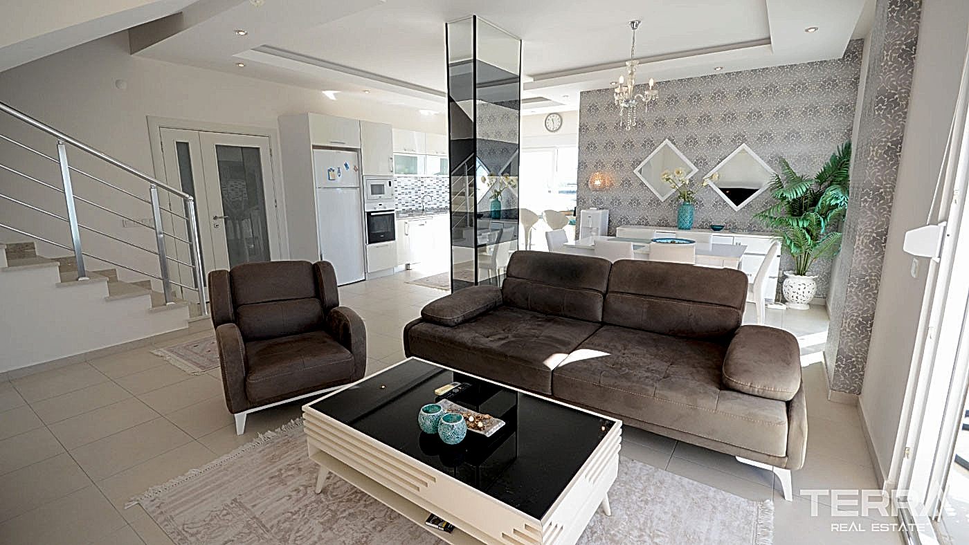 Sea View Apartment for Sale in Emerald Towers, Avsallar, Alanya - 113145